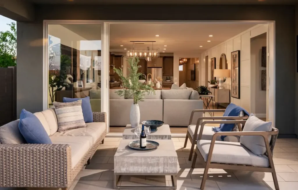 A Guide to Embracing the Indoor-Outdoor Living Concept in Your Home