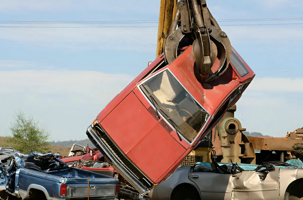 How to Launch a Scrap Car Removal Company